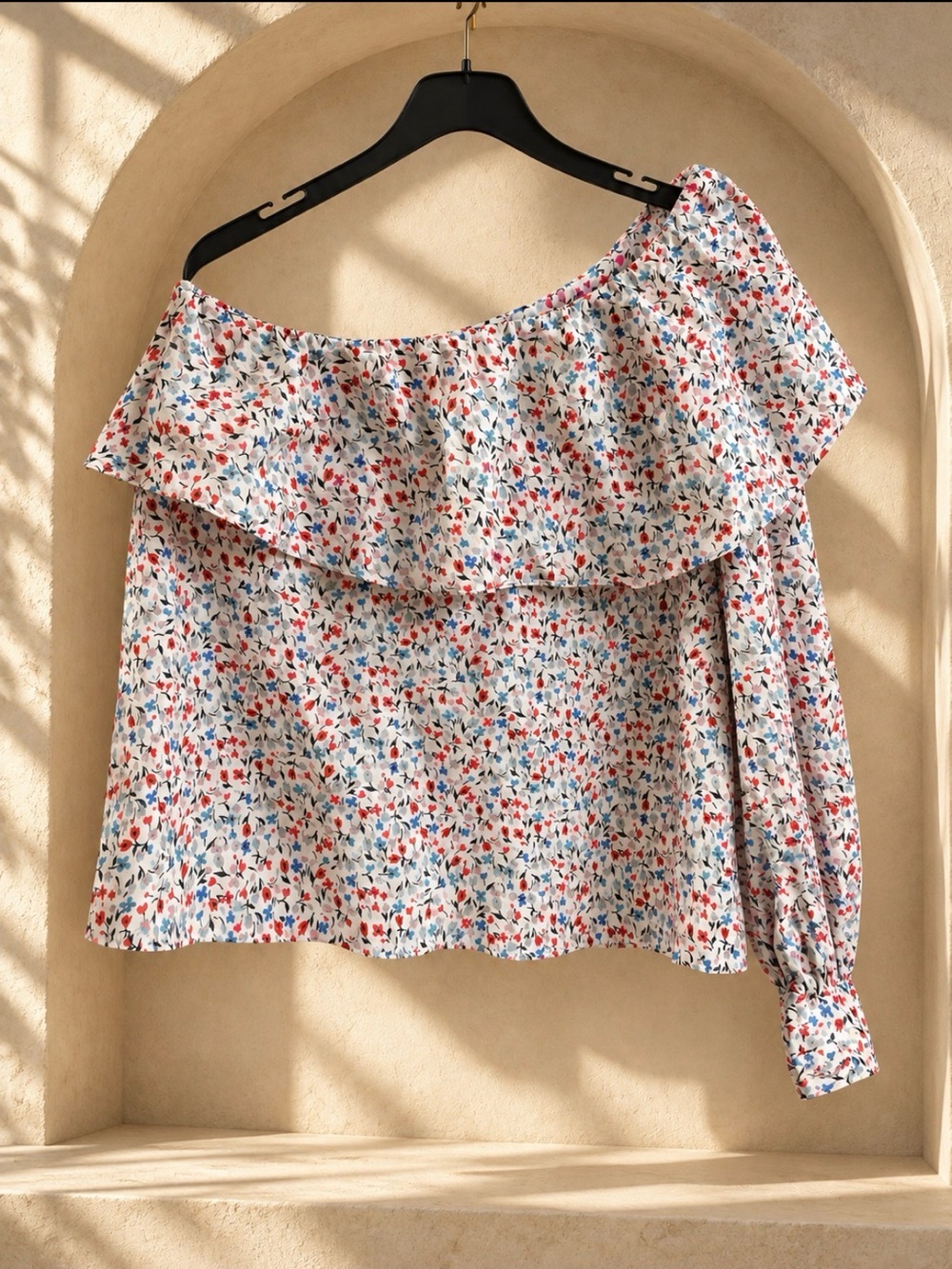 Zara Floral One Shoulder Ruffle Blouse Medium 100% Cotton White Red Blue